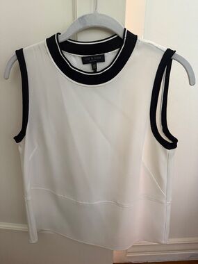 rag & bone White Sleeveless Shell with Black Trim